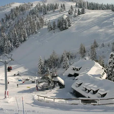 M & M Krvavec דירה צרקליה נה גורניסקם