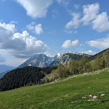 Apartman M & M Krvavec *