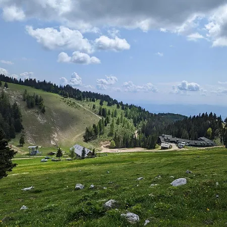 M & M Krvavec Apartman