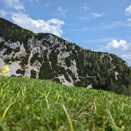 M & M Krvavec Apartman *