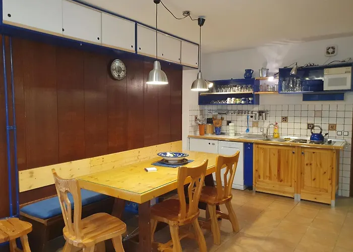 M & M Krvavec 아파트 *